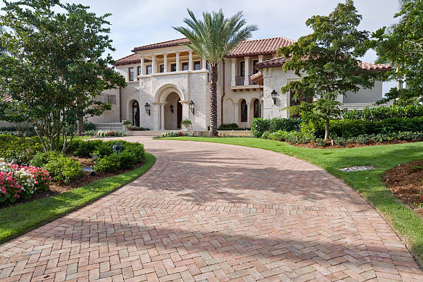 Best Decorative Driveway Pavers  in Lyons, NJ